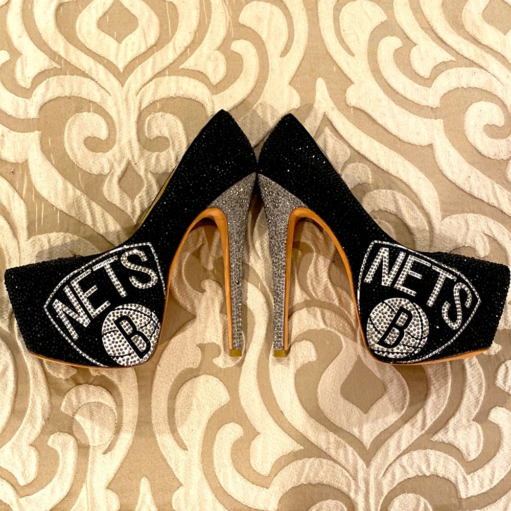 Brooklyn Nets Heels